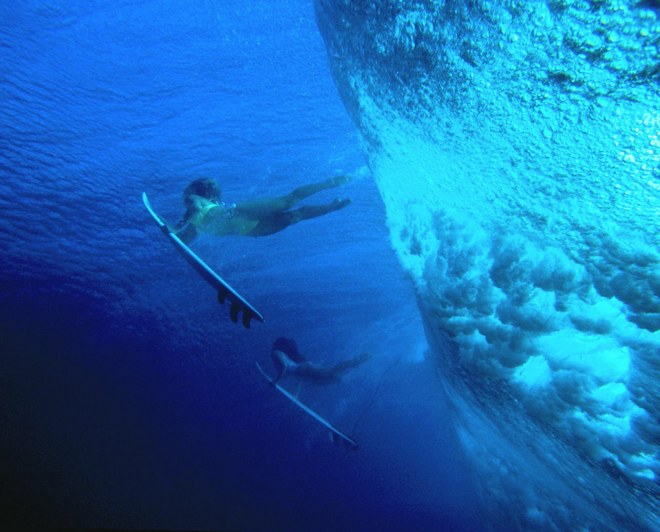 Surfer Girls, Duck Diving, Hawaii