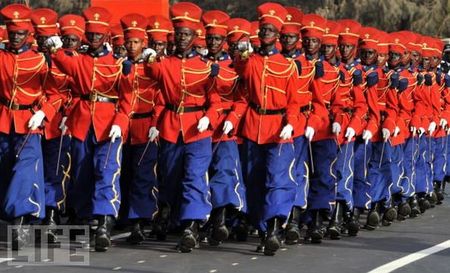 crazy_military_parades_18