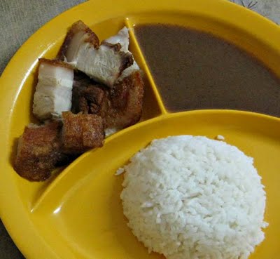 philipenesLechon kawali-liversauce