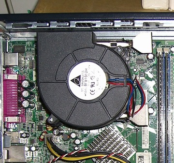 �����å��ե���Delta Electronics��BFB1012H