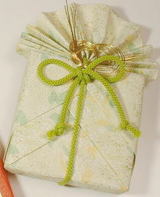 washi wrapping
