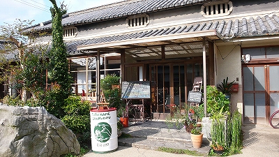 ツルカメ食堂