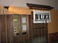 2009/10_BUZZ1