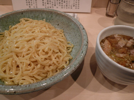ひるがお(2):炙りチャーシュー塩つけ麺
