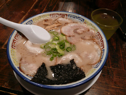大砲(3):昔チャーシューメン