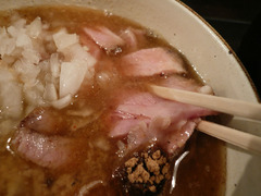 前略。まるきゅう:肉