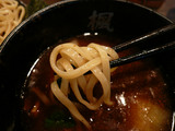 楓(24):麺持ち上げ