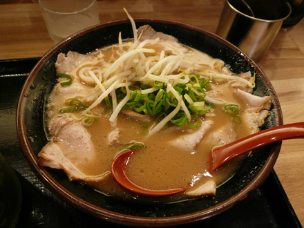 横綱(7):チャーシューメン