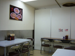 ずん・どう:店内