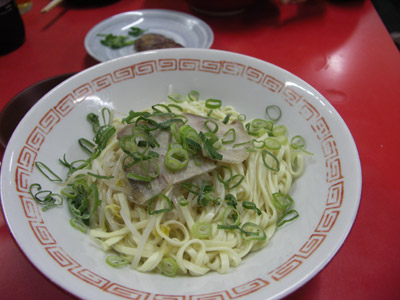 金山園:汁なしラーメン