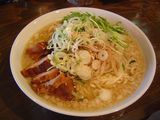 遊背脂醤油ラーメン