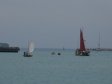 Hokule'a and uminchumaru