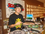 KAZU��