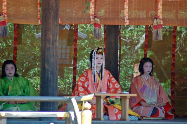 烏相撲と相撲童子の奉納相撲とは・・・ | 京都かわら版 六角堂の