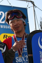 千村格