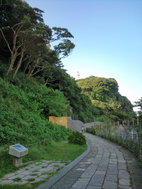 F1000090