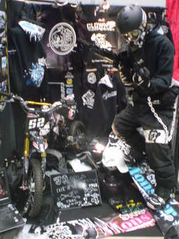 CLOWN KINGDOMさんのブース