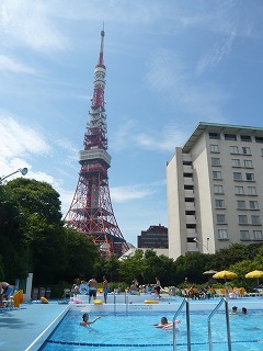 東京プリンスホテルプール