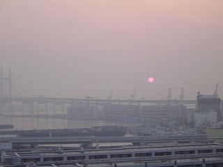 ベイブリッジと太陽2
