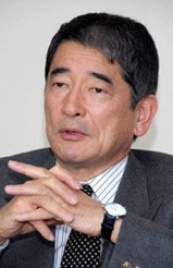 岡本行夫