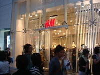 H&M