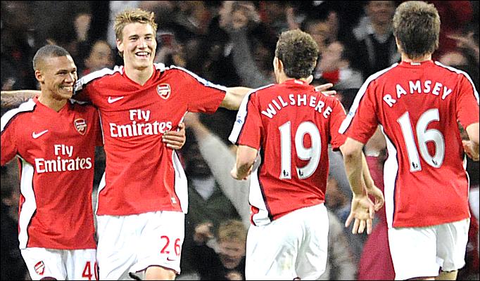 Gibbs joins Ramsey and Wilshere by signing Arsenal deal