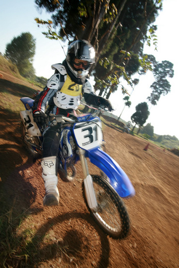 200901021_YZ256
