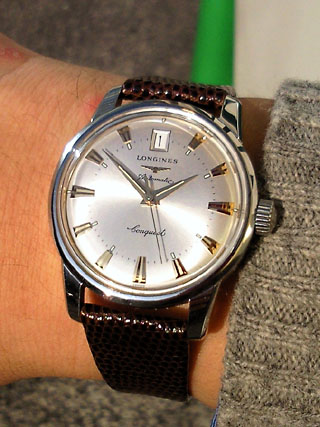 LONGINESコンクエストauto 1201