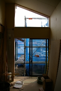 窓の位置