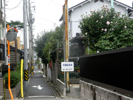 back alley