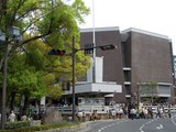 「岡山市民会館」