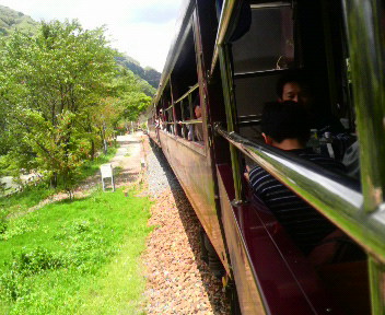 トロッコ列車１