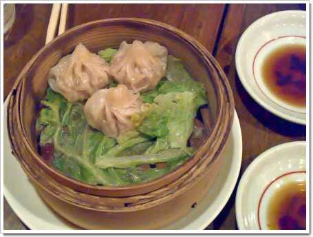 肉包子 肉包子