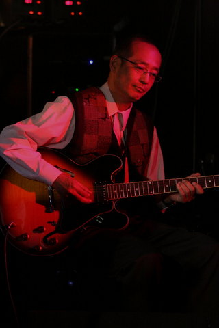 7六弦さん