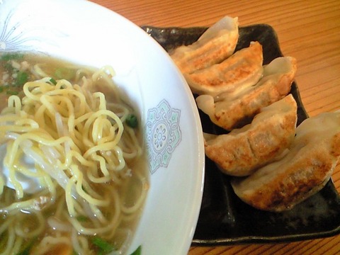 餃子も旨い!!