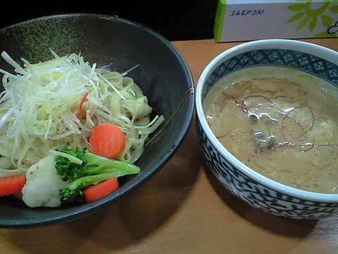 大盛りにすべきでした・・・・・・