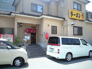 路上駐車ばっかし・・・