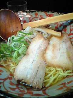 深皿なので、レンゲの形はこれが良い