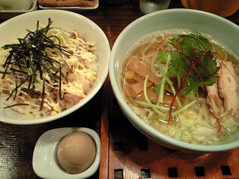 御主人が、鼻歌歌ってた♪