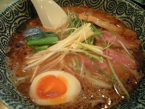 これこそ「虎一番」の熊本ラーメン!