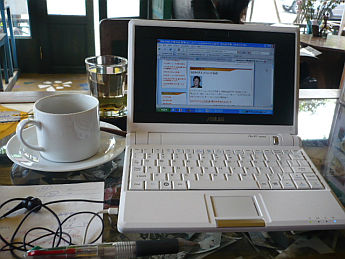 EeePC�������ޥ������ҡ���