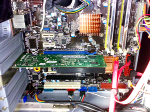 quadro NVS285