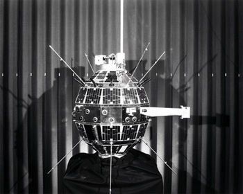 衛星2