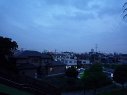 歩道橋から草加駅方面