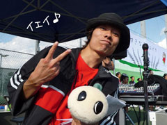 16半MCケンさん1110