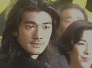 [八卦江湖]金城武VS柏原崇,女孩子们觉的谁更