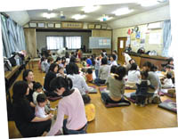 会場風景200