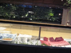 店