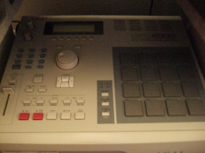 [05-05-18] MPC2000