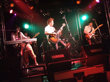 tk live 01